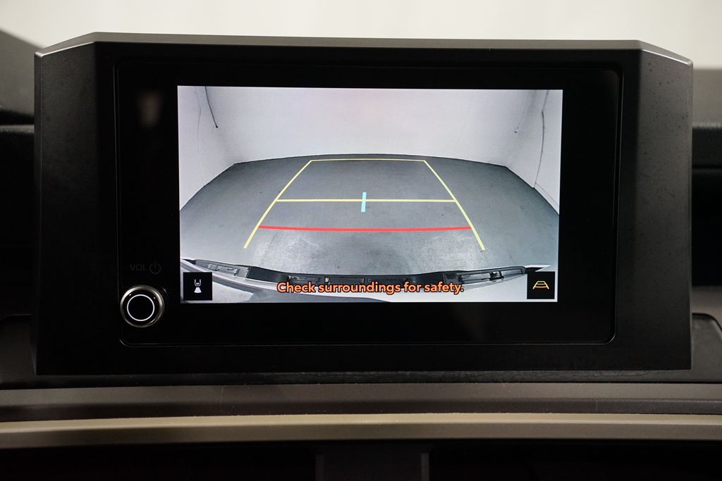 Thumbnail: 2024 Toyota Tacoma - 21