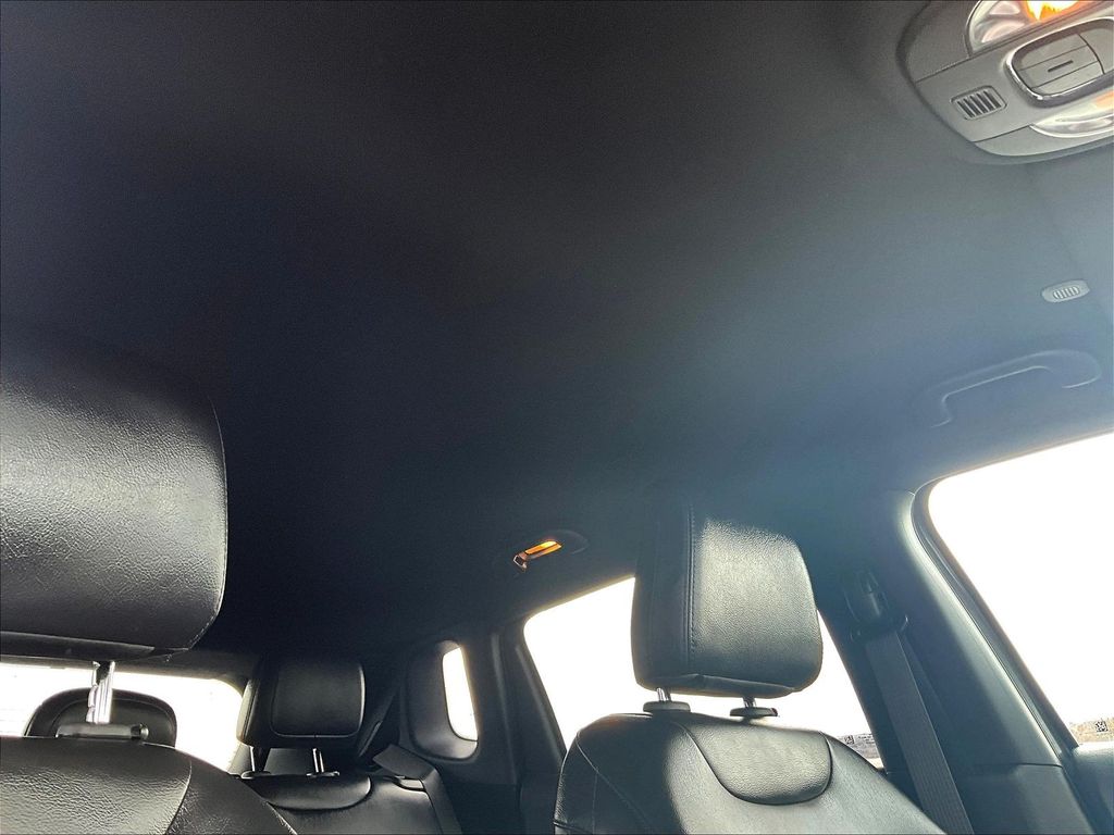 2022 Jeep Compass — photo 22