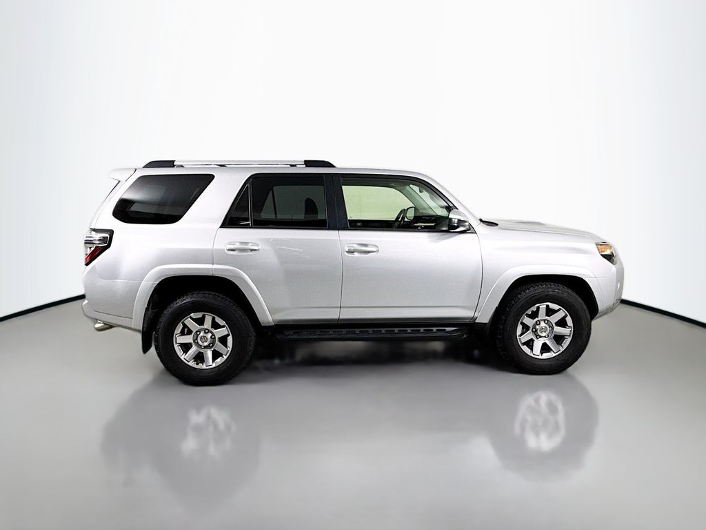 Thumbnail: 2014 Toyota 4Runner - 4