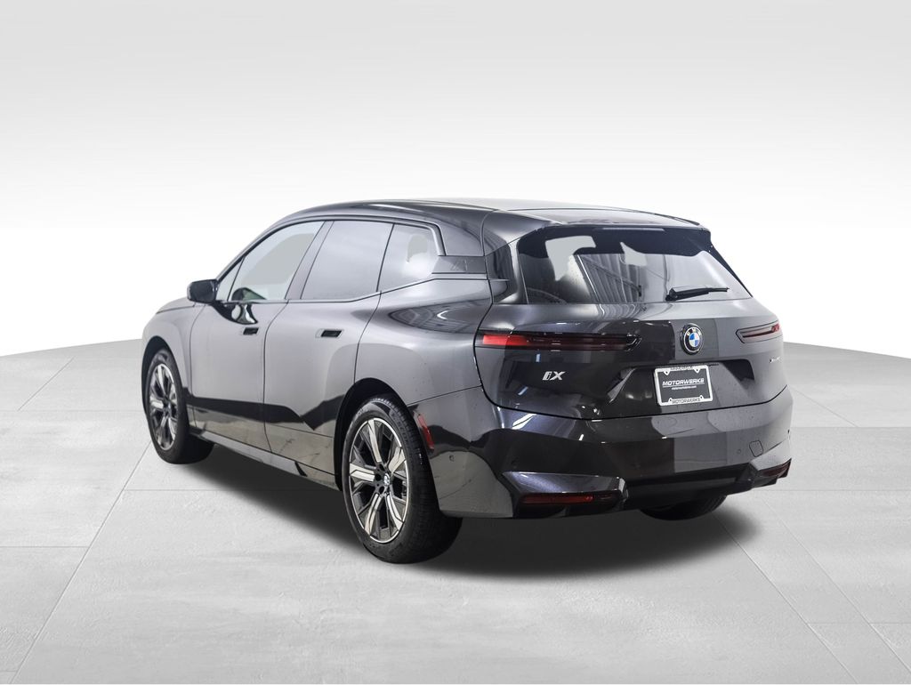 Thumbnail: 2026 BMW iX - 3