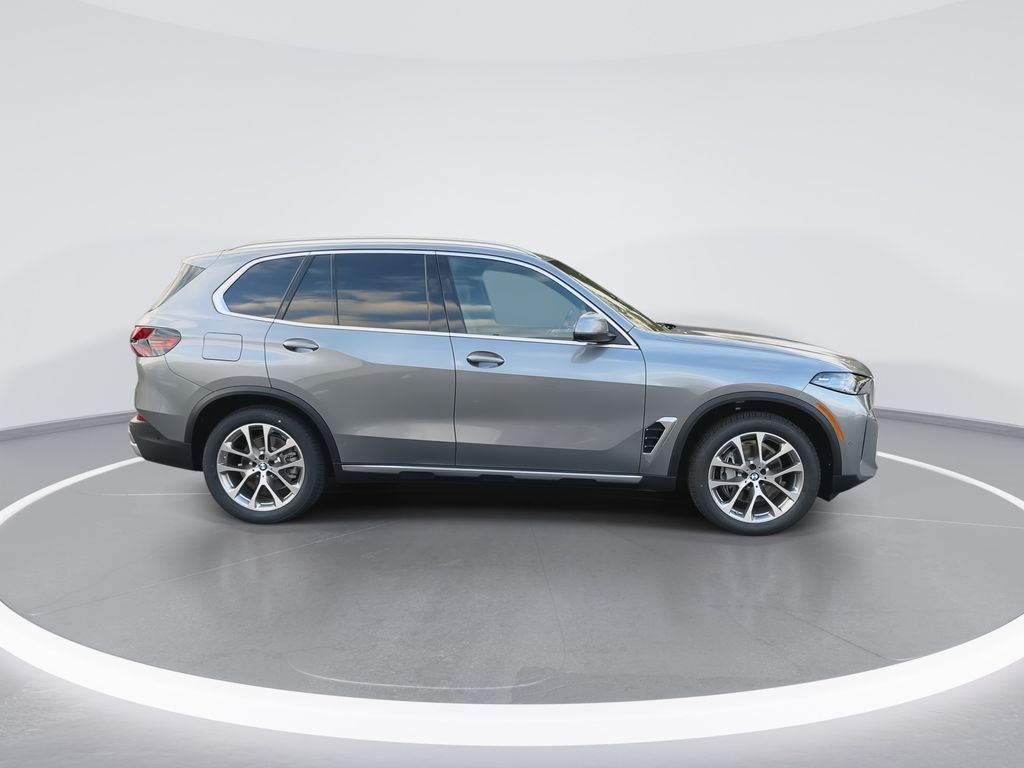 Thumbnail: 2026 BMW X5 - 9