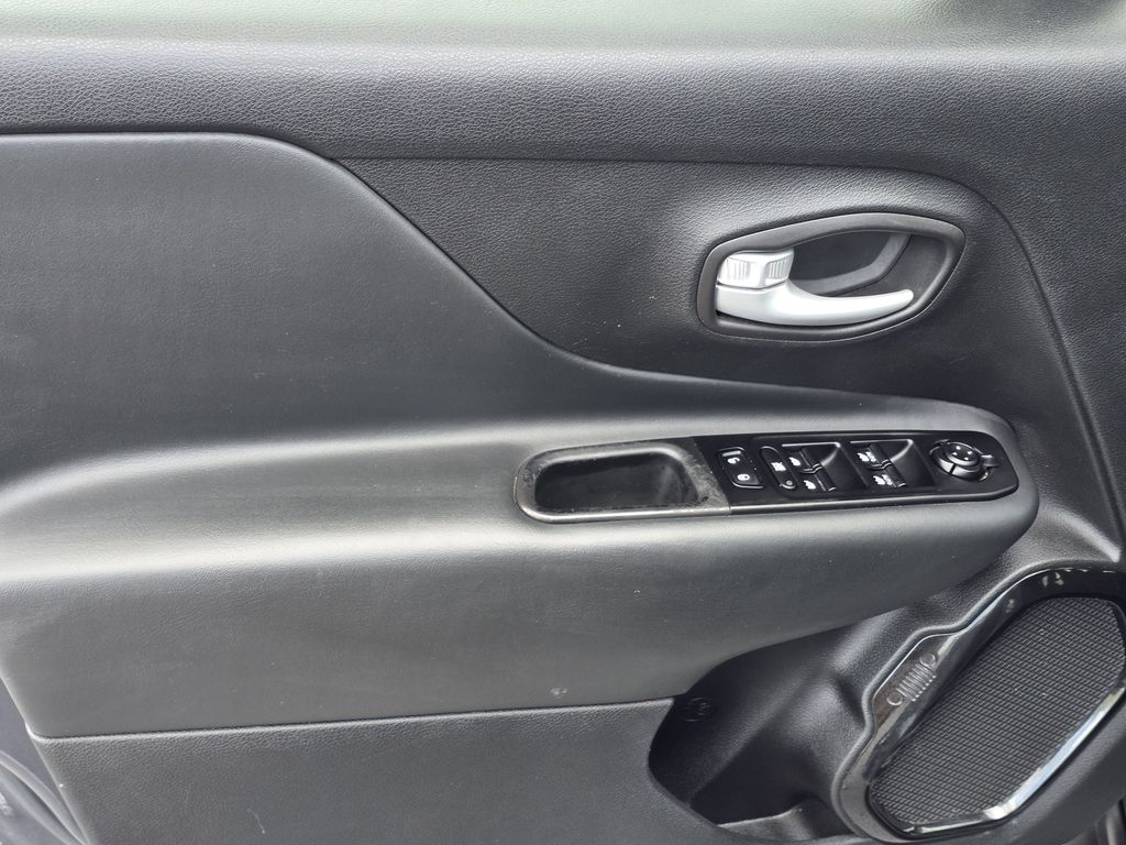2023 Jeep Renegade Altitude Gray at Texan Dodge Chrysler Jeep Ram