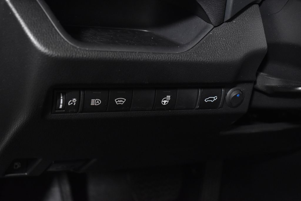 Thumbnail: 2023 Toyota RAV4 - 28