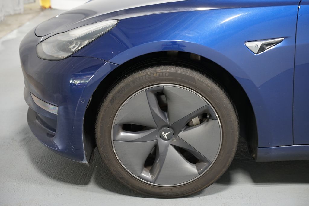 Thumbnail: 2020 Tesla Model 3 - 5