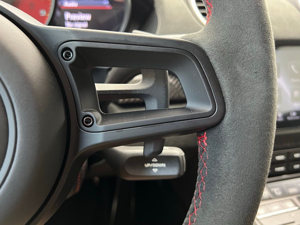 Thumbnail: 2025 Porsche  - 8