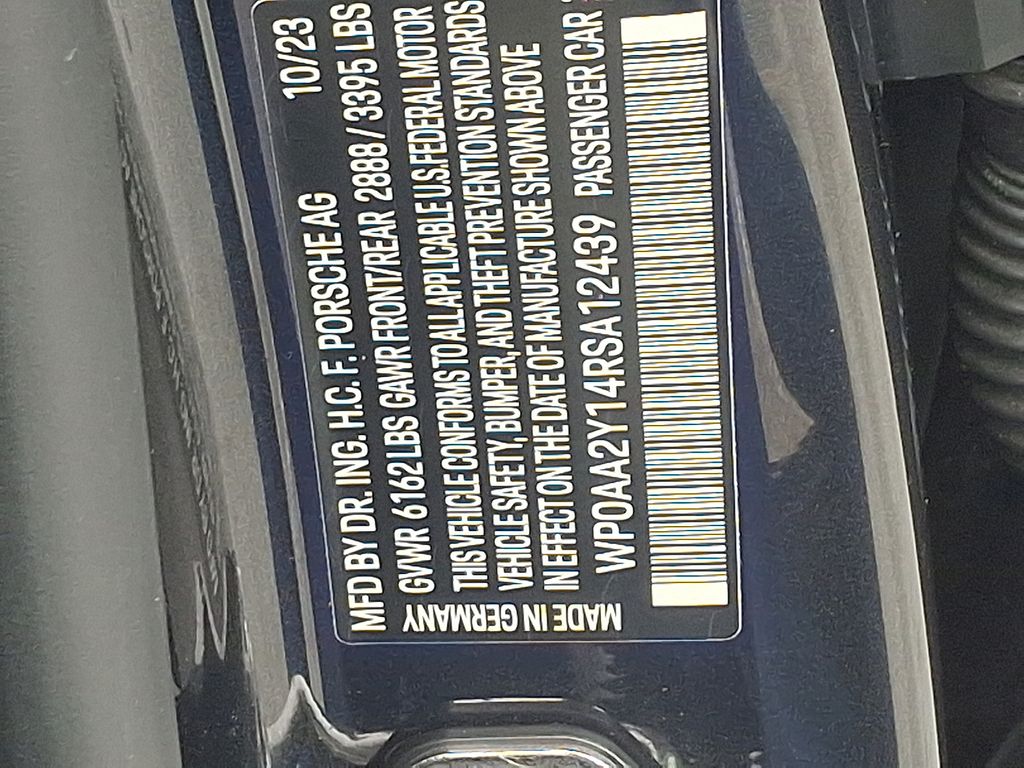 Thumbnail: 2024 Porsche Taycan - 29