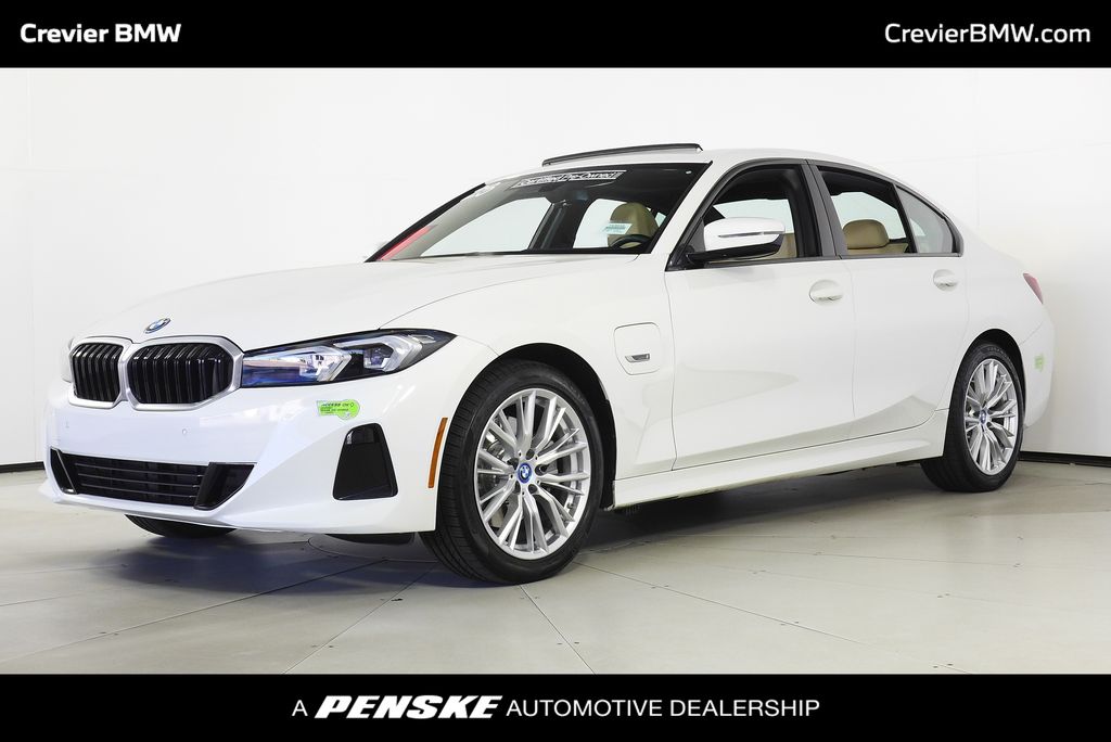 Thumbnail: 2023 BMW 3 Series - 1