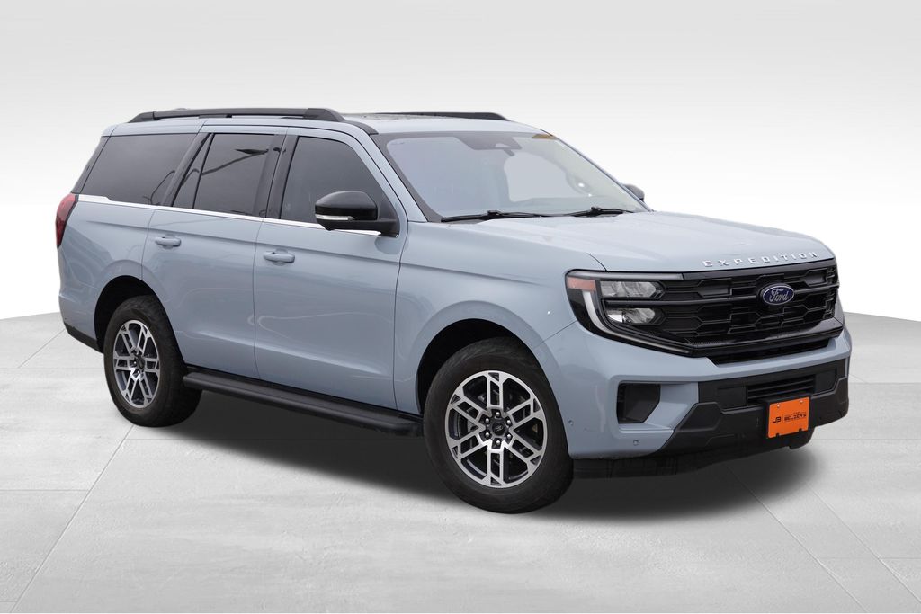 Glacier Gray Metallic TriCoat 2025 Ford Expedition Active 4WD SUV / Crossover Four-Wheel Drive Automatic