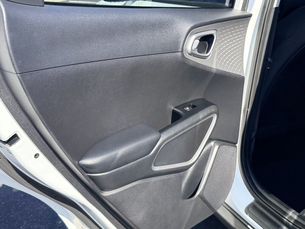 Thumbnail: 2020 Kia Soul - 17