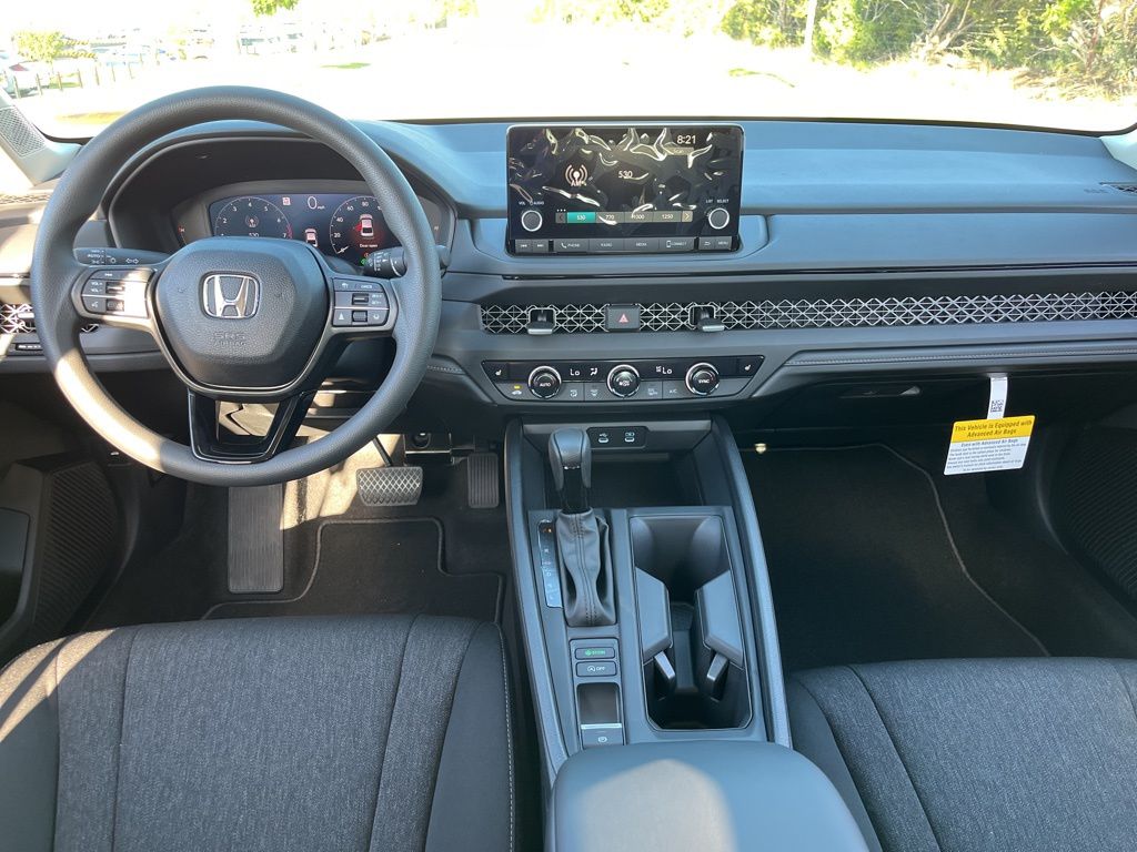 2025 Honda Accord SE 8