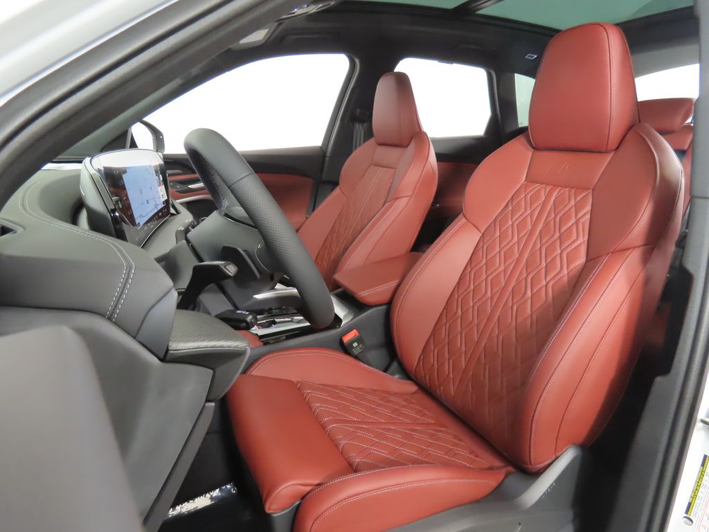 Thumbnail: 2025 Audi SQ5 - 29