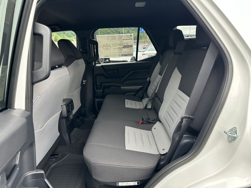2025 Toyota 4Runner i-FORCE MAX Hybrid TRD Off-Road