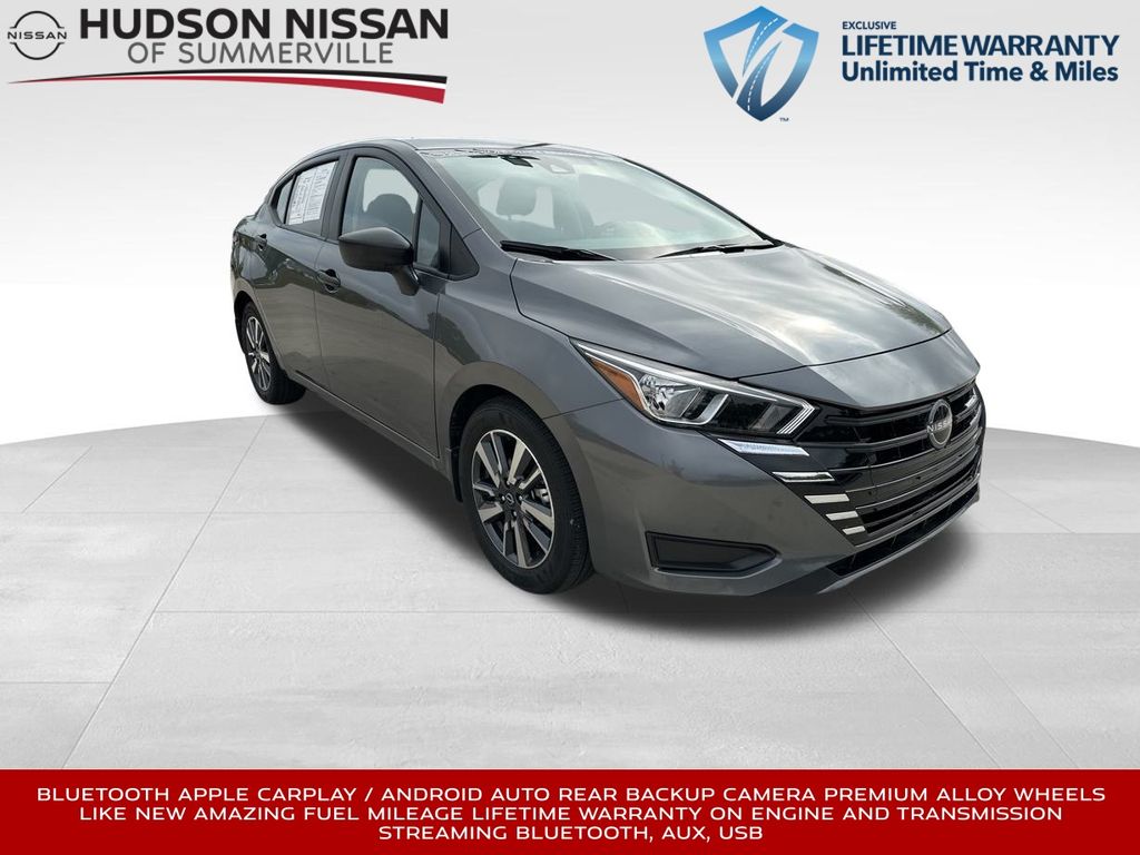 2024 Gun Metallic Nissan Versa 1.6 S FWD Sedan