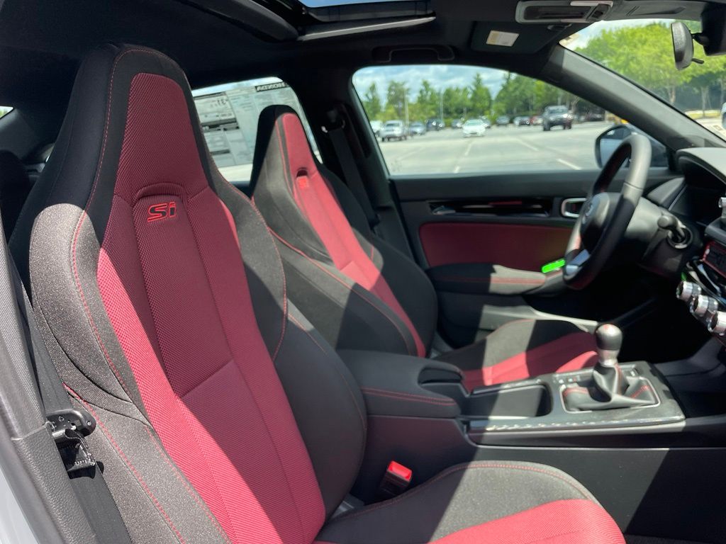 Thumbnail: 2026 Honda Civic - 32
