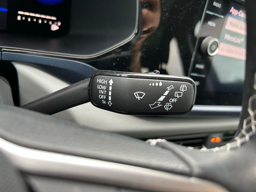 2022 Volkswagen Taos SE 20