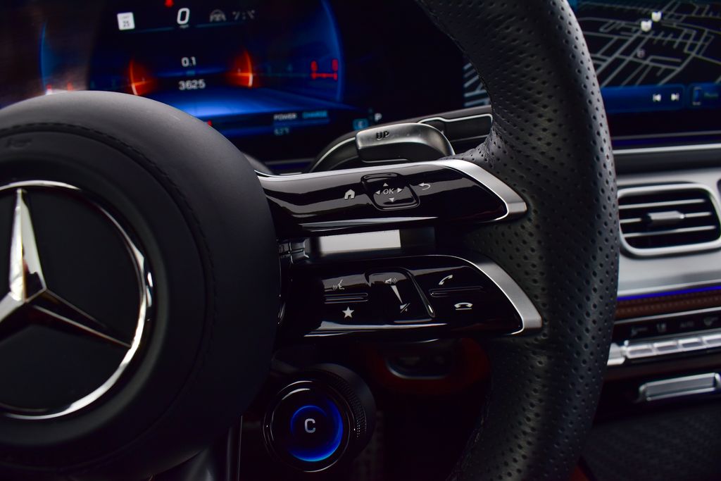 Thumbnail: 2025 Mercedes-Benz GLE - 20