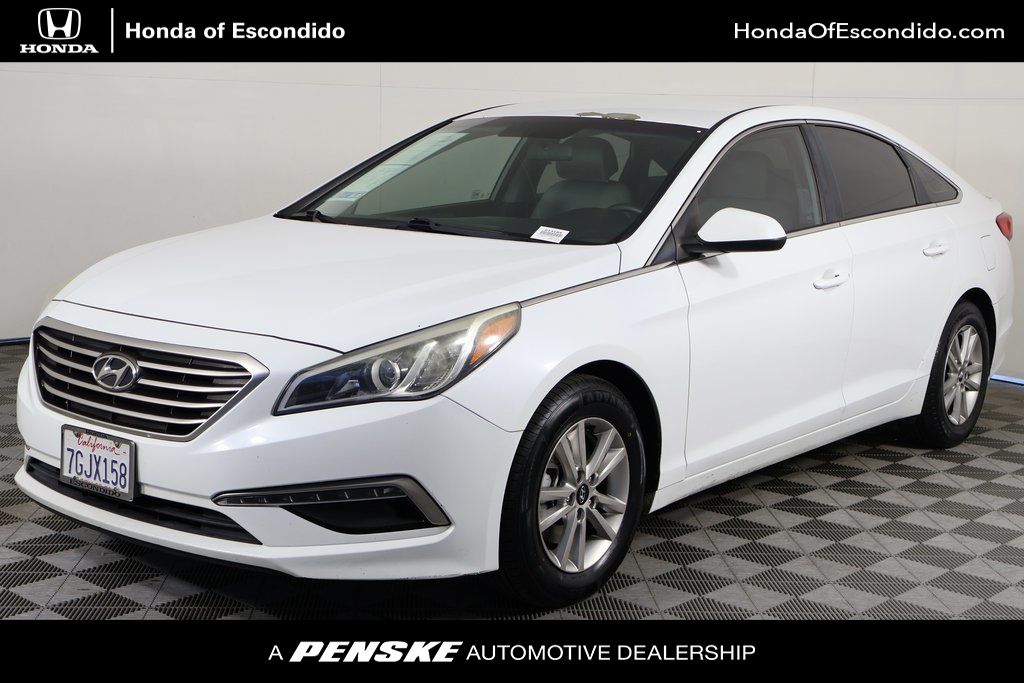2015 Hyundai Sonata SE -
                  Escondido, CA