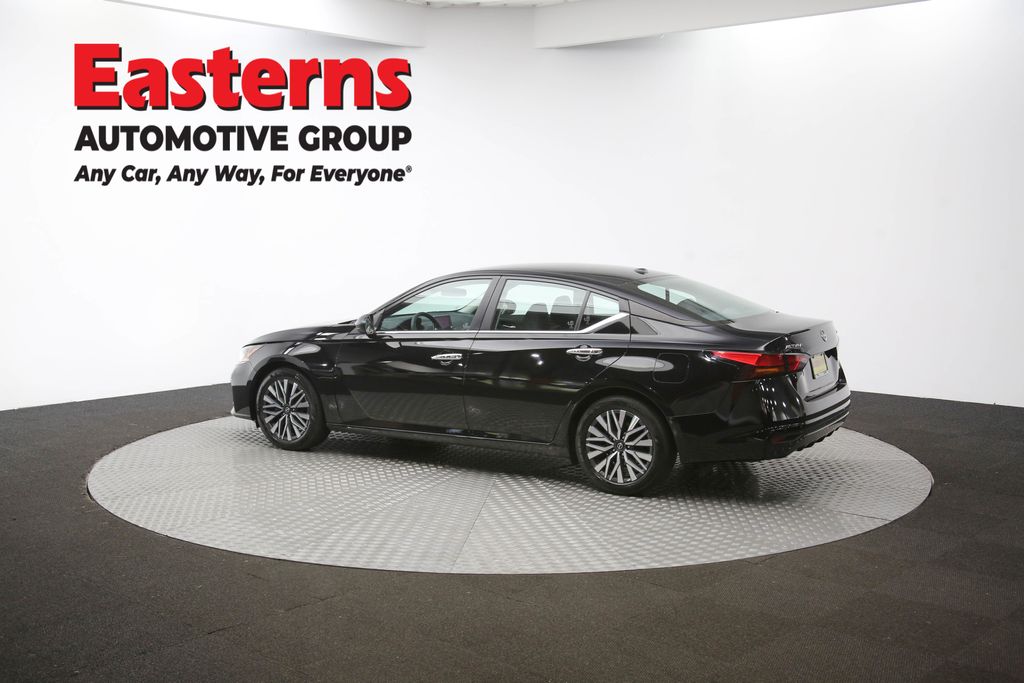 Used 2024 Black Nissan 2.5 SV image 59