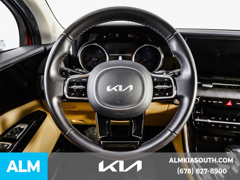 2024 Kia Carnival EX photo 23