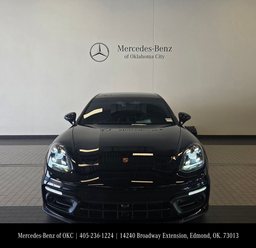 2023 Porsche Panamera Platinum Edition