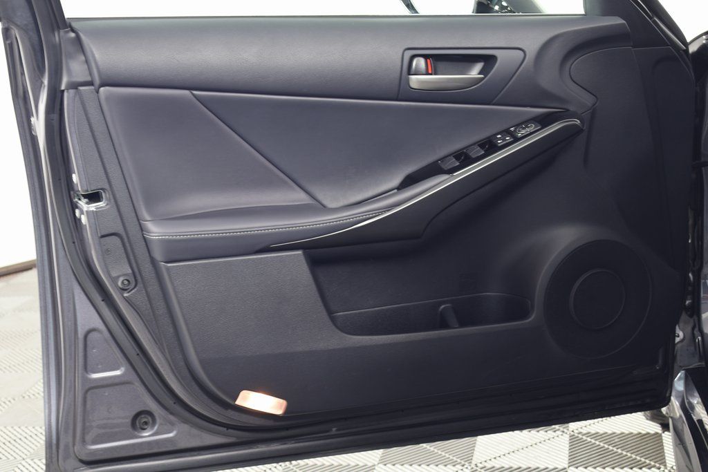 Thumbnail: 2025 Lexus IS - 12