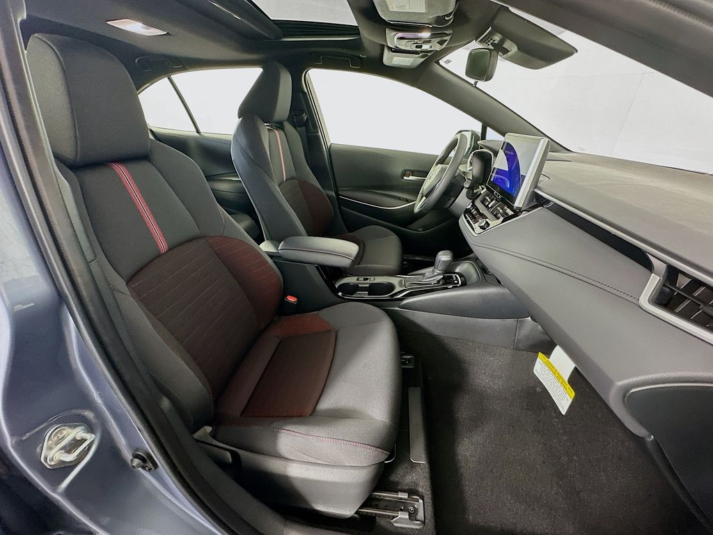 Thumbnail: 2025 Toyota Corolla - 28
