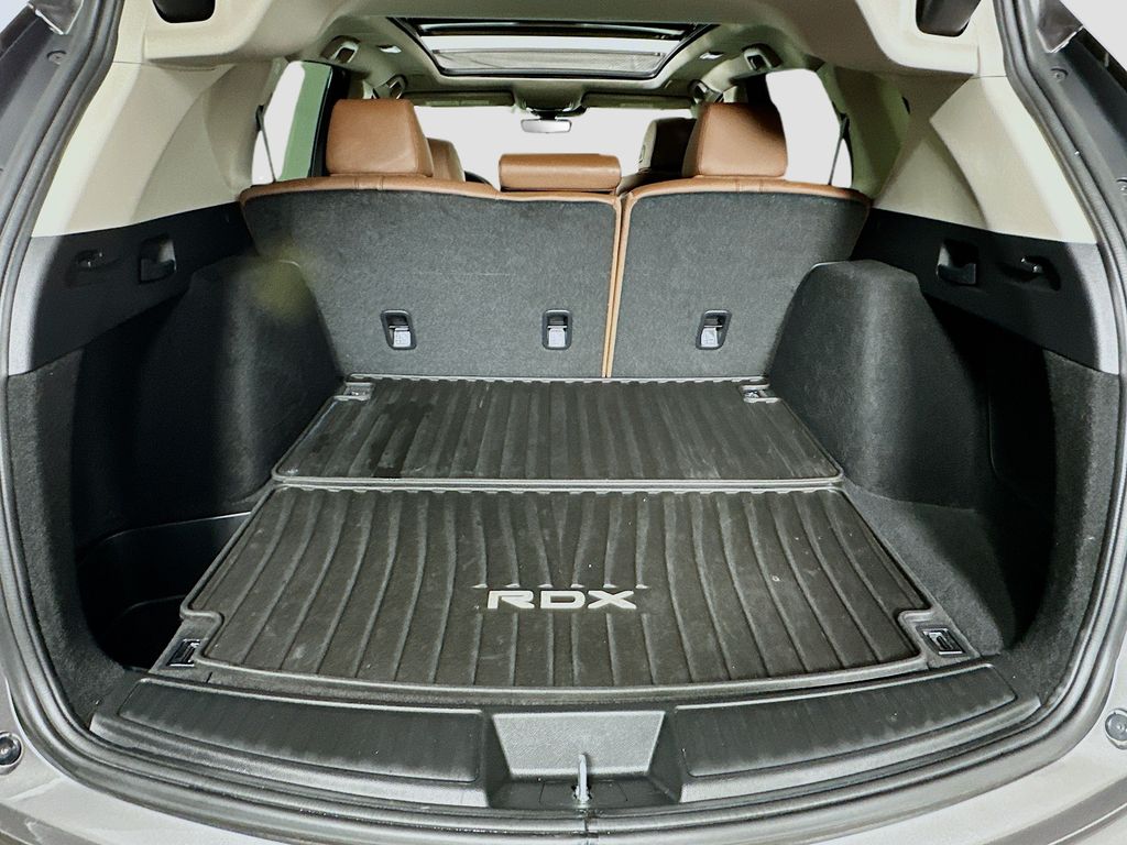 used 2025 Acura RDX car, priced at $40,799