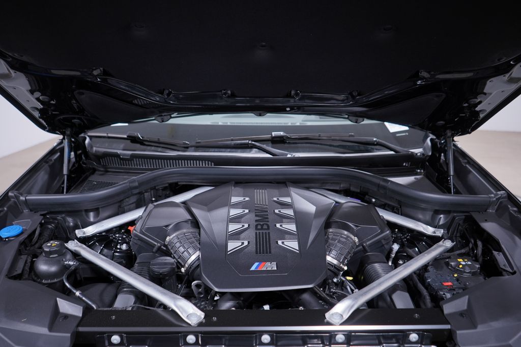 Thumbnail: 2026 BMW X5 - 14