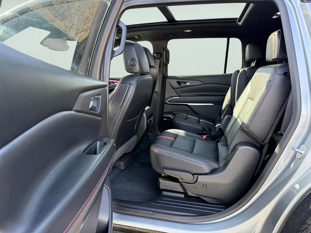 2025 Chevrolet Traverse