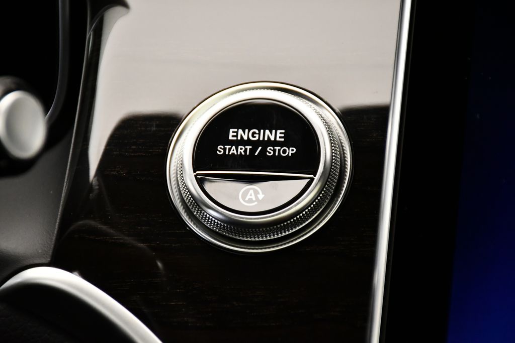 Thumbnail: 2026 Mercedes-Benz GLC - 27