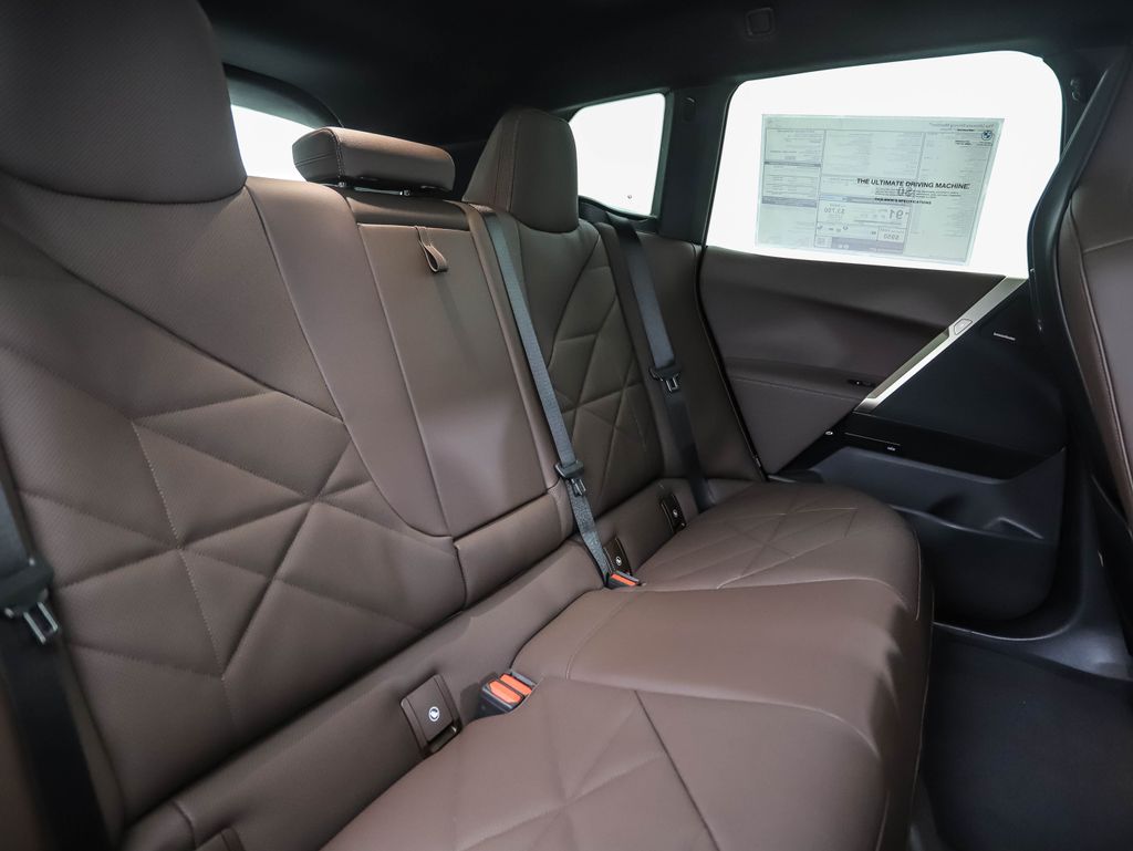 2026 BMW iX  27