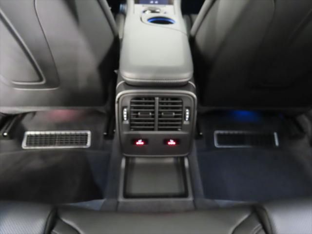 Thumbnail: 2026 Porsche Taycan - 32