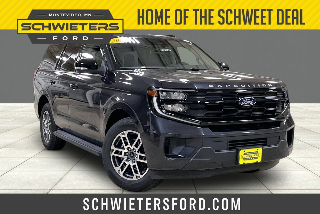 Gray Metallic 2025 Ford Expedition SUV / Crossover Four-Wheel Drive Automatic