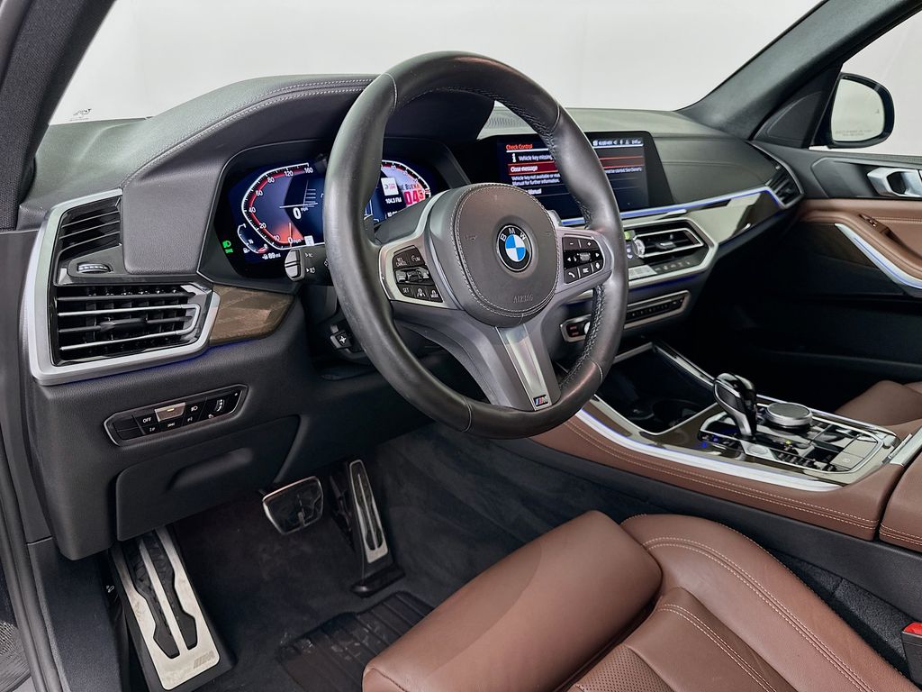 Thumbnail: 2022 BMW X5 - 9