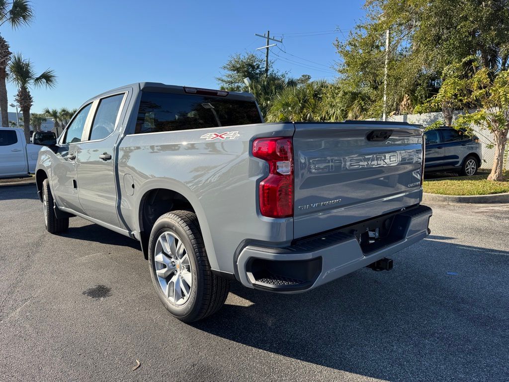 2025 Chevrolet Silverado 1500 Custom 6