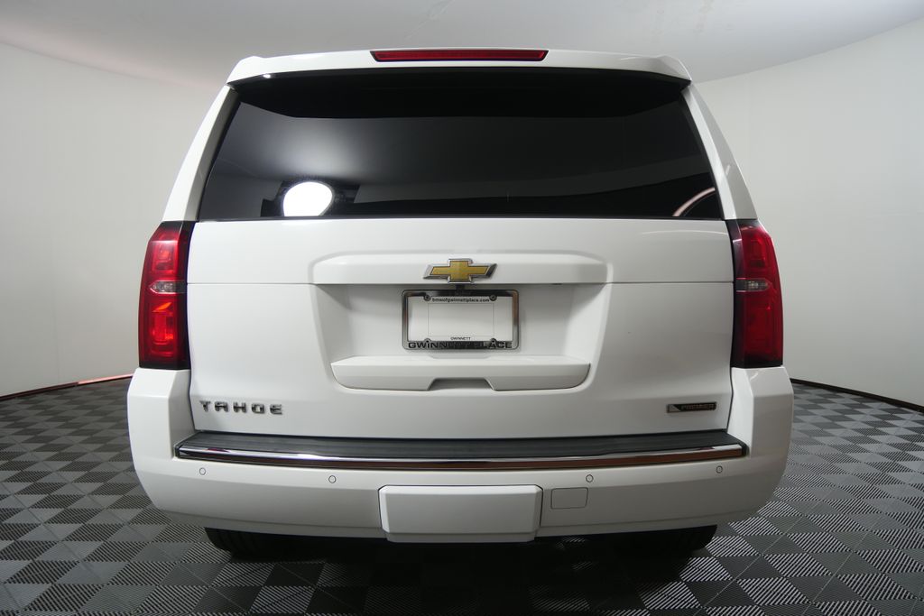 Thumbnail: 2017 Chevrolet Tahoe - 4