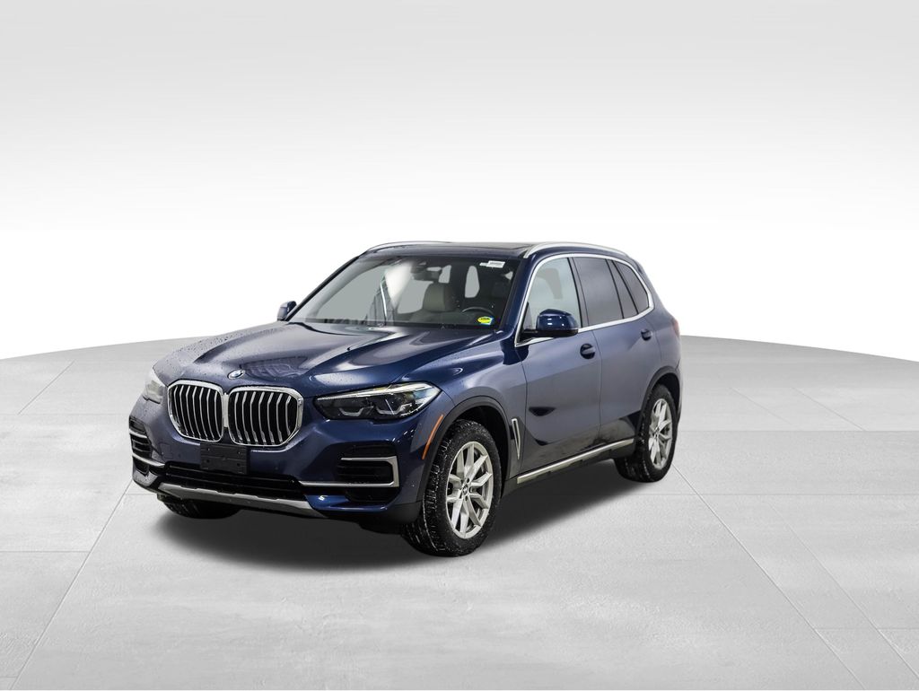 Thumbnail: 2022 BMW X5 - 1