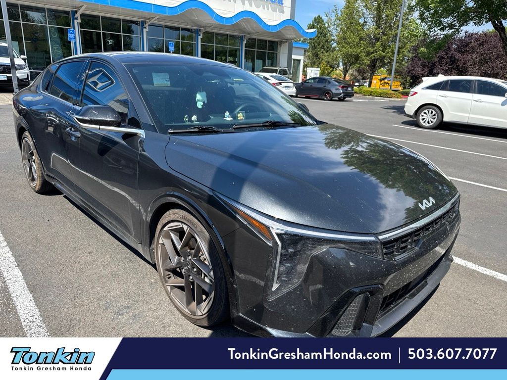 Interstellar Gray 2025 Kia K4 Sedan Front-Wheel Drive Continuously Variable Transmission