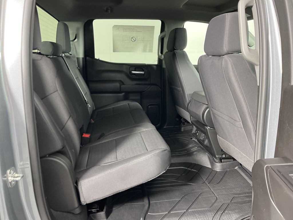 Thumbnail: 2026 Chevrolet Silverado 1500 - 13