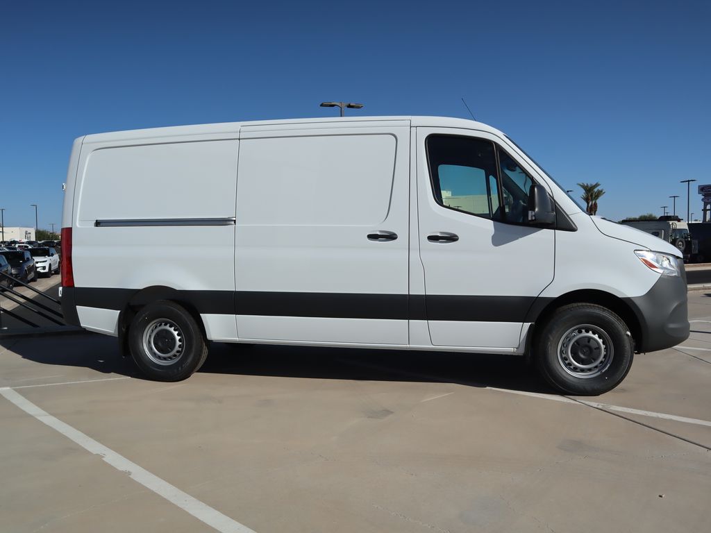 2025 Mercedes-Benz Sprinter 2500 4