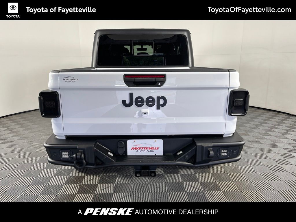 Thumbnail: 2020 Jeep Gladiator - 4