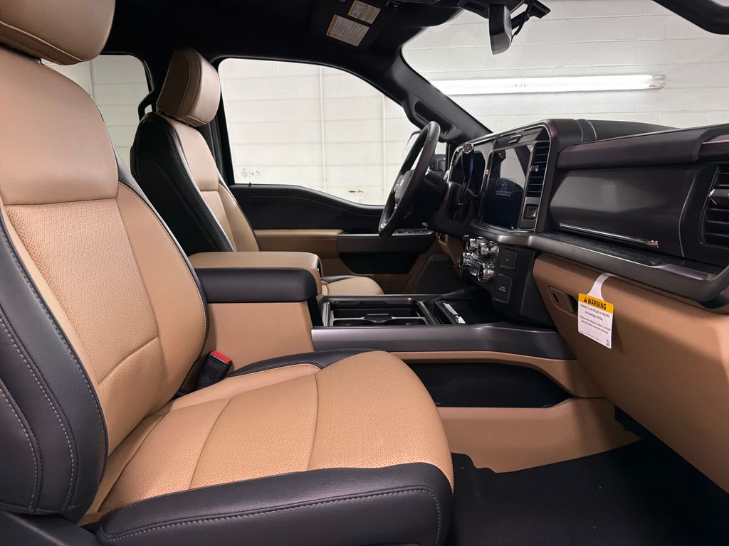 New 2026 Gray Ford Lariat image 27
