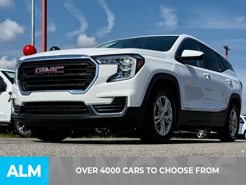 Used 2024 White GMC SLE image 2