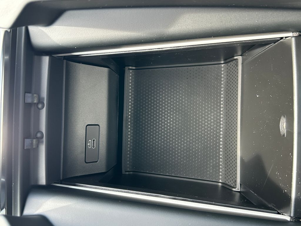 Thumbnail: 2026 BMW X5 - 29