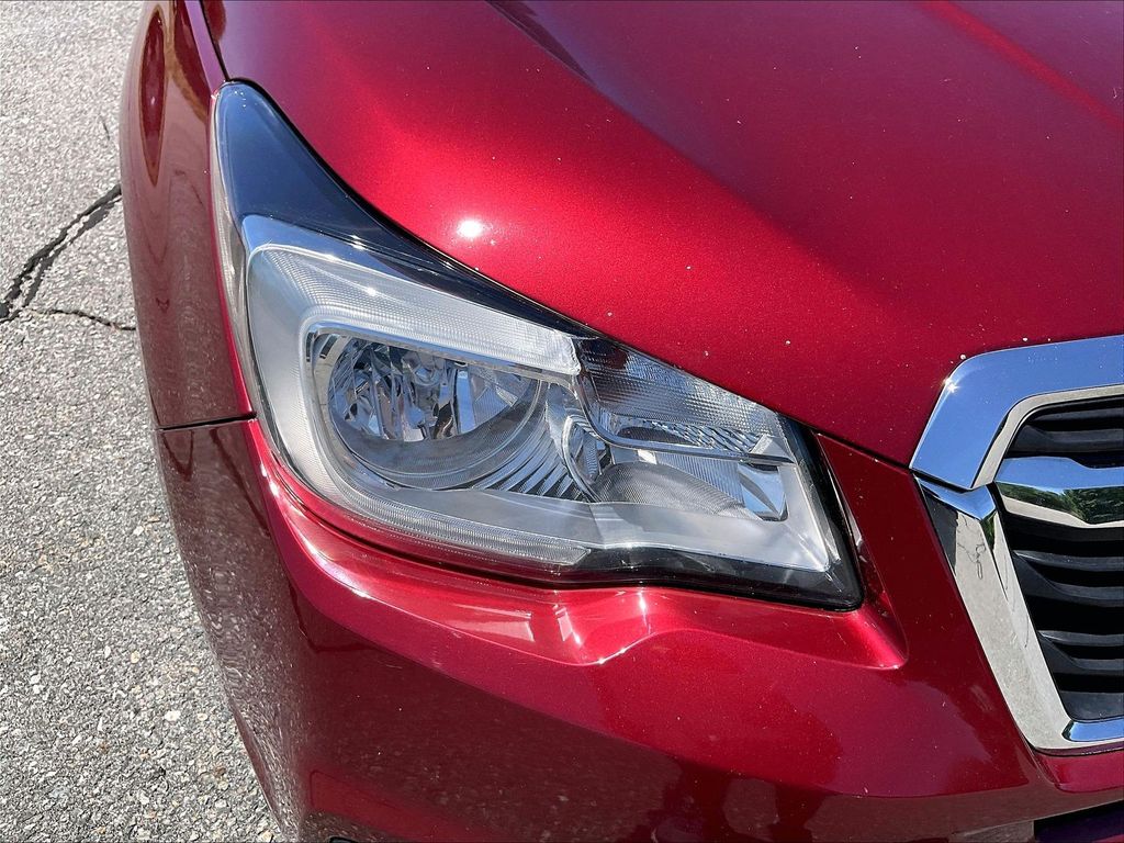 2017 Subaru Forester — photo 31