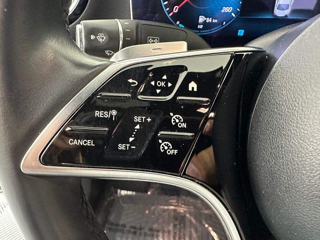 Thumbnail: 2021 Mercedes-Benz E-Class - 23