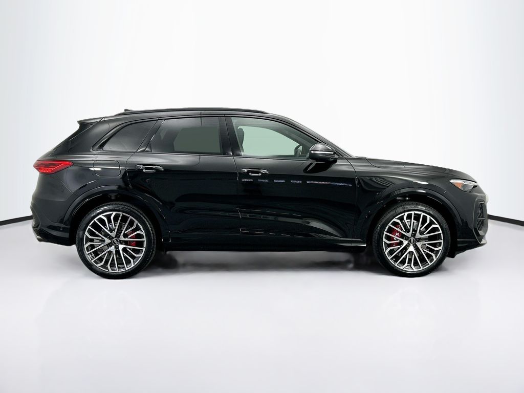 Thumbnail: 2025 Audi SQ5 - 4