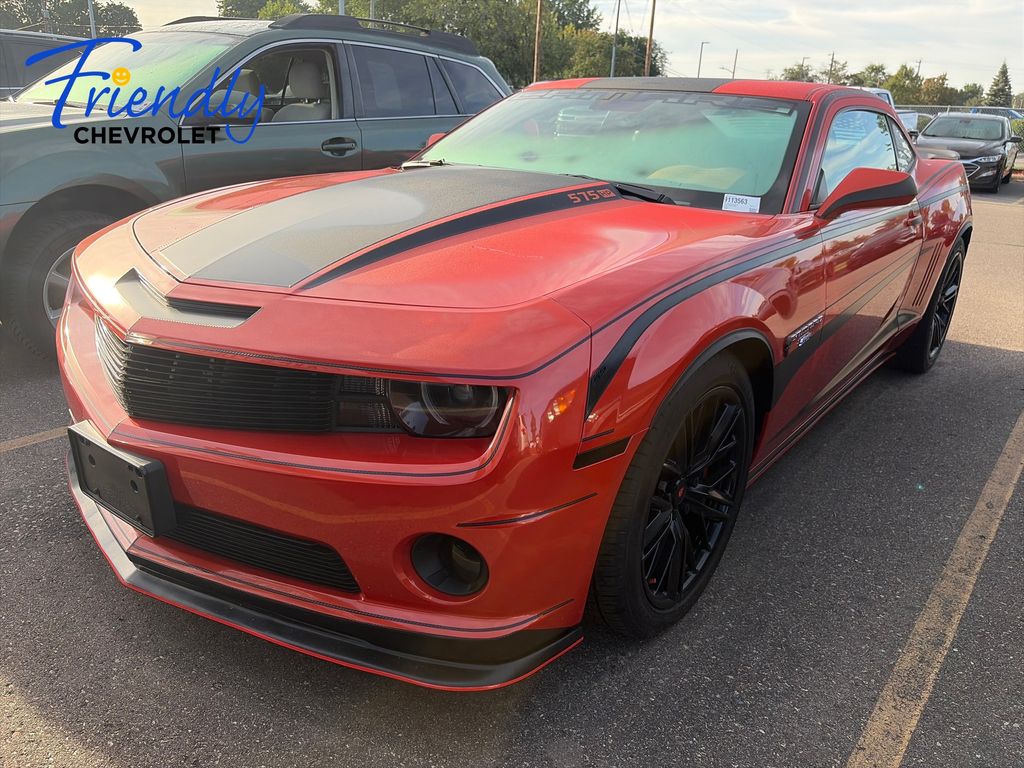 Inferno Orange Metallic 2011 Chevrolet Camaro Coupe Rear-Wheel Drive 6-Speed Automatic