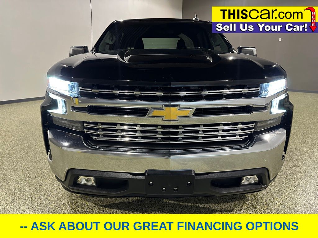 2020 Chevrolet Silverado 1500 LT photo 2