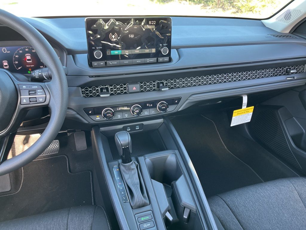 2025 Honda Accord SE 9